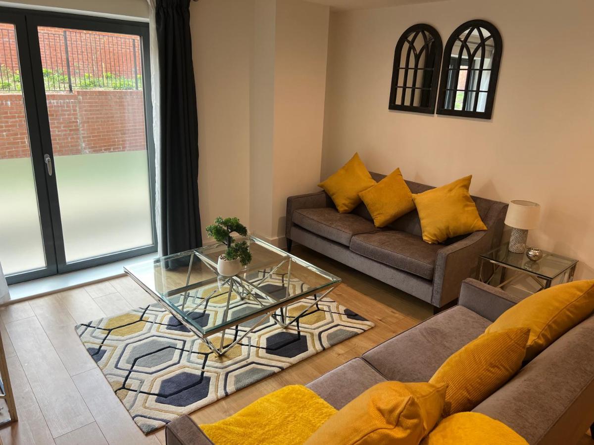 Lovely 2 Bed Apartment In Leeds Centre Buitenkant foto